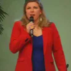 Wykład Pani dr. Małgorzaty Grembeckiej - "Przez żołądek do.... - czyli dietoterapia osób starszych"