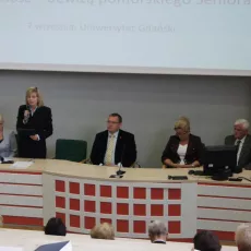 Prorektor ds. Kształcenia prof. Anna Machnikowska / Adam Berbeka