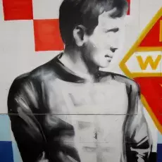 Zdjęcie: Zbigniew Podlecki, mural w gdańskim przejściu podziemnym. Knipawa, ul. Podwale Przedmiejskie. Żródło fot: wikipedia